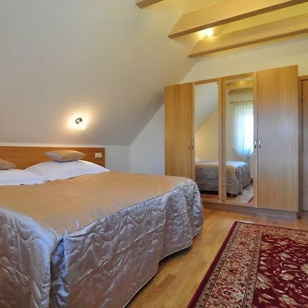 Saskia * Sasino